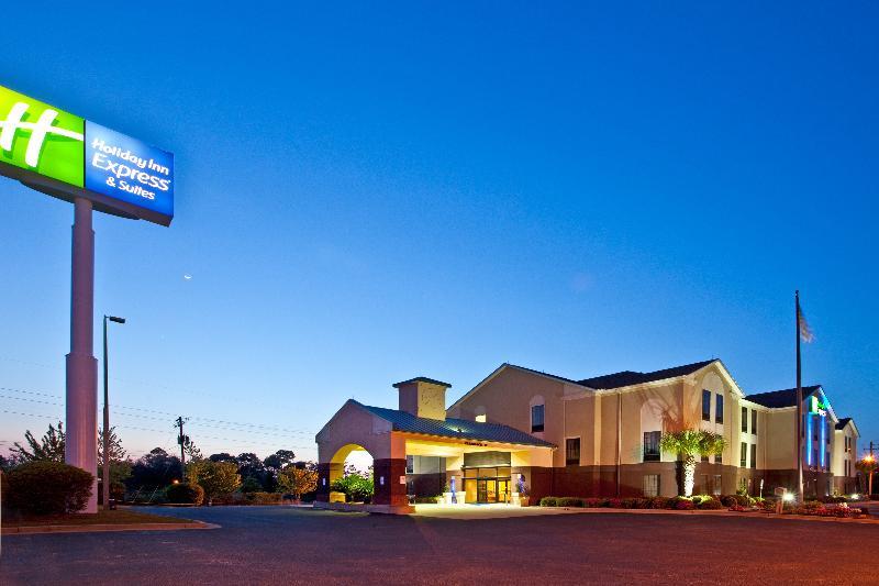 Holiday Inn Express & Suites Milton East I-10, An Ihg Hotel מראה חיצוני תמונה