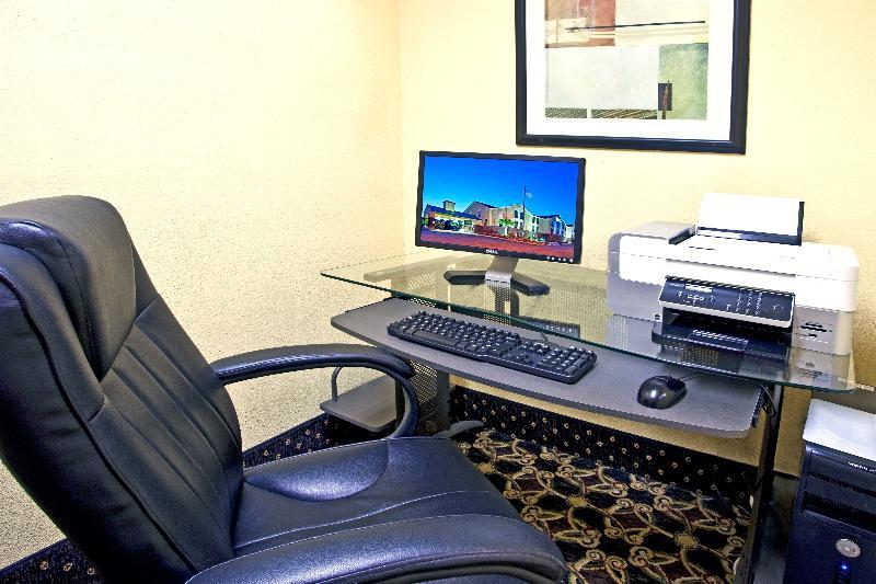 Holiday Inn Express & Suites Milton East I-10 By Ihg מראה חיצוני תמונה